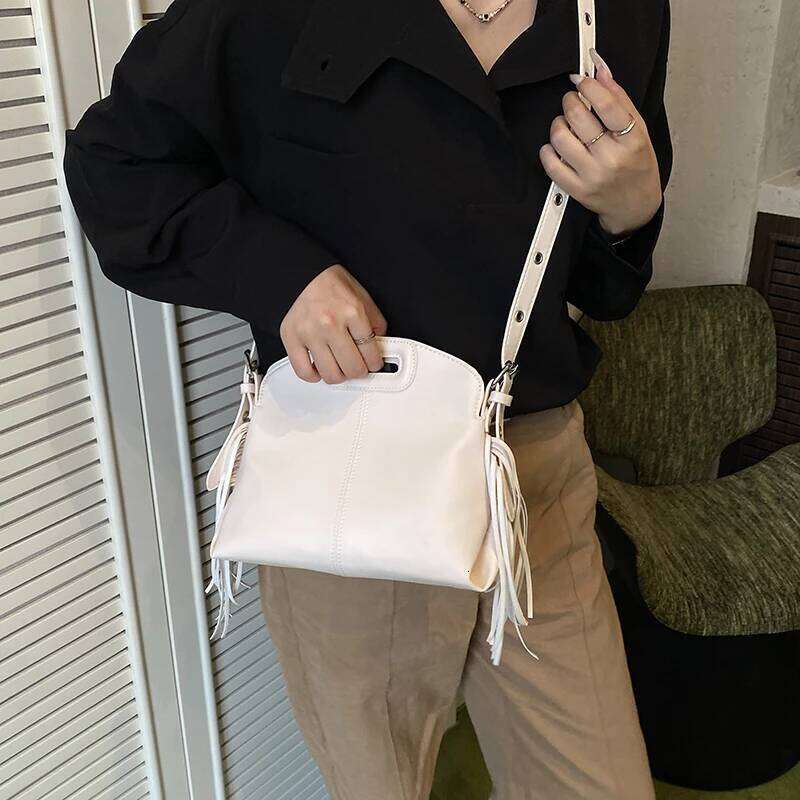 Women Crossbody Tote Elegant Leather Handbag High End Shoulder Bag Vintage Designer Inspired 7272