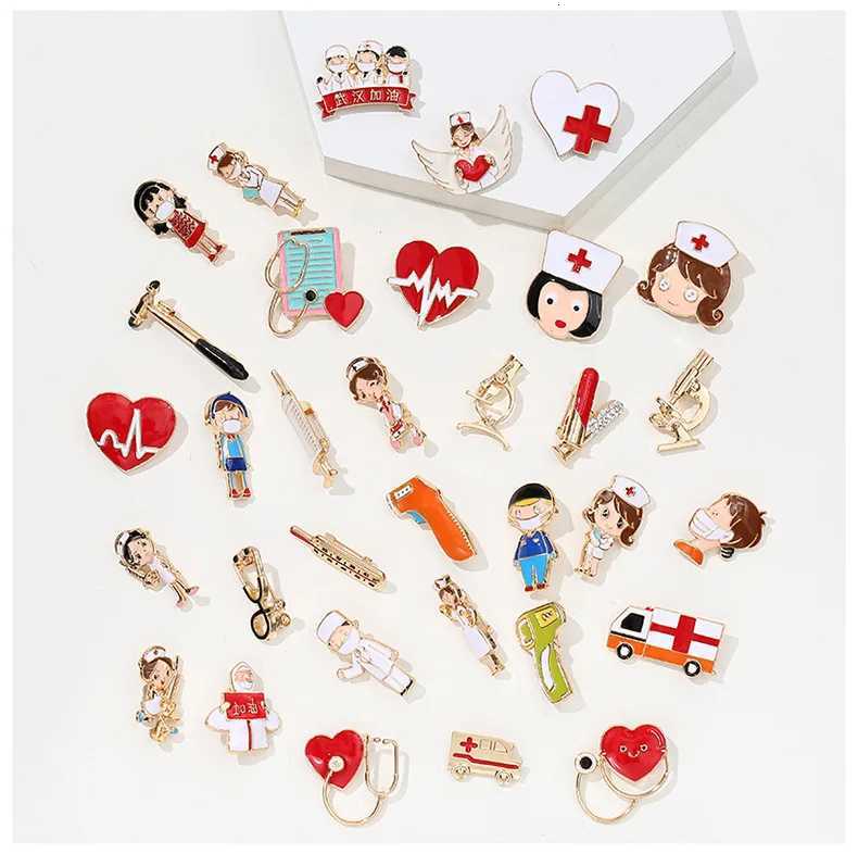 New Creative Cute Medical The Brooch Pin Exquisite Enamel Metal Brooch Nurse Doctor Stethoscope Ambance Shape Lapel BadgeW251018-image-1080522091