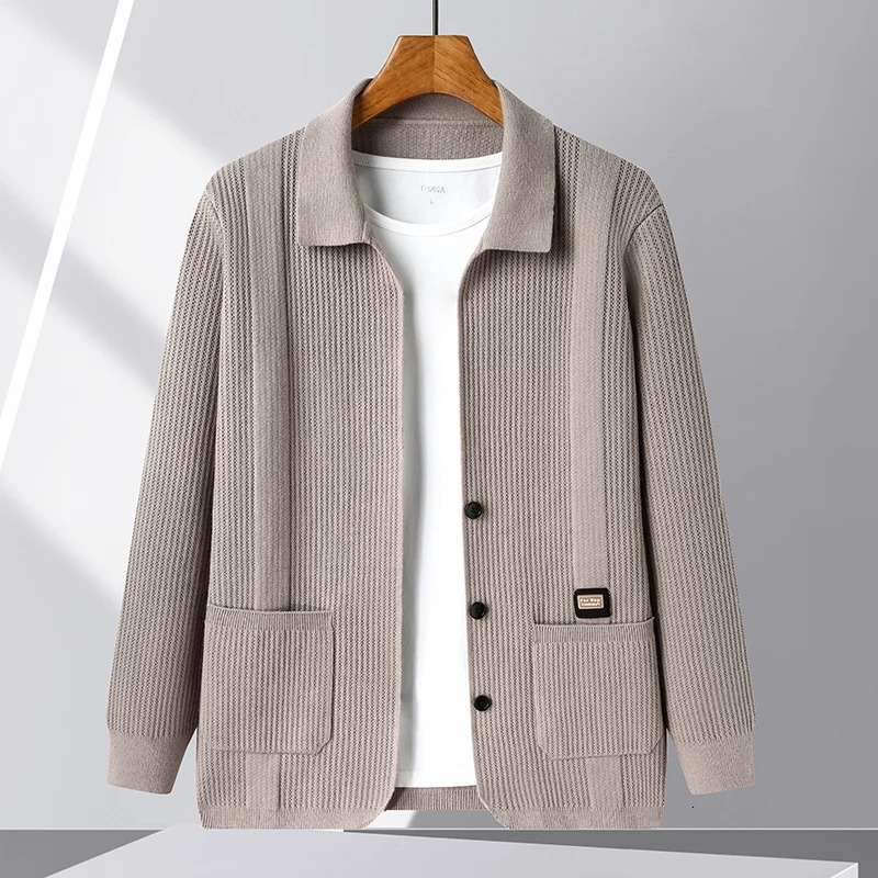 High Quality Mens Lapel Knitted Cardigan Spring Autumn Solid Color Pocket Anti Pilling Sweater Fashion Versatile Menswear 251016BJ