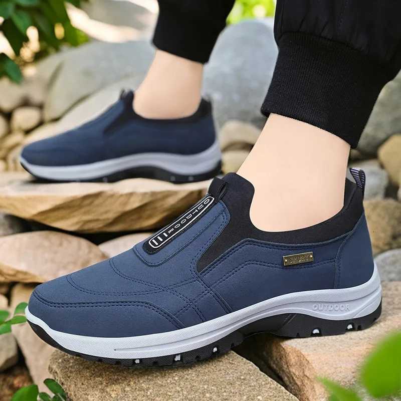 Spring and Summer Elderly Walking 2025 New Outdoor Casual Sports One Pedal Dad Mens Large Size Hiking Shoes Z251020