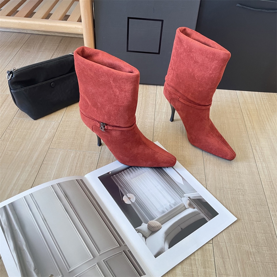 Bottes de créateurs Nouvelles bottes pour femmes Chaussures de mode Talon aiguille Modèle de lettre Bottines Bottes de luxe Talons fins Tenue quo