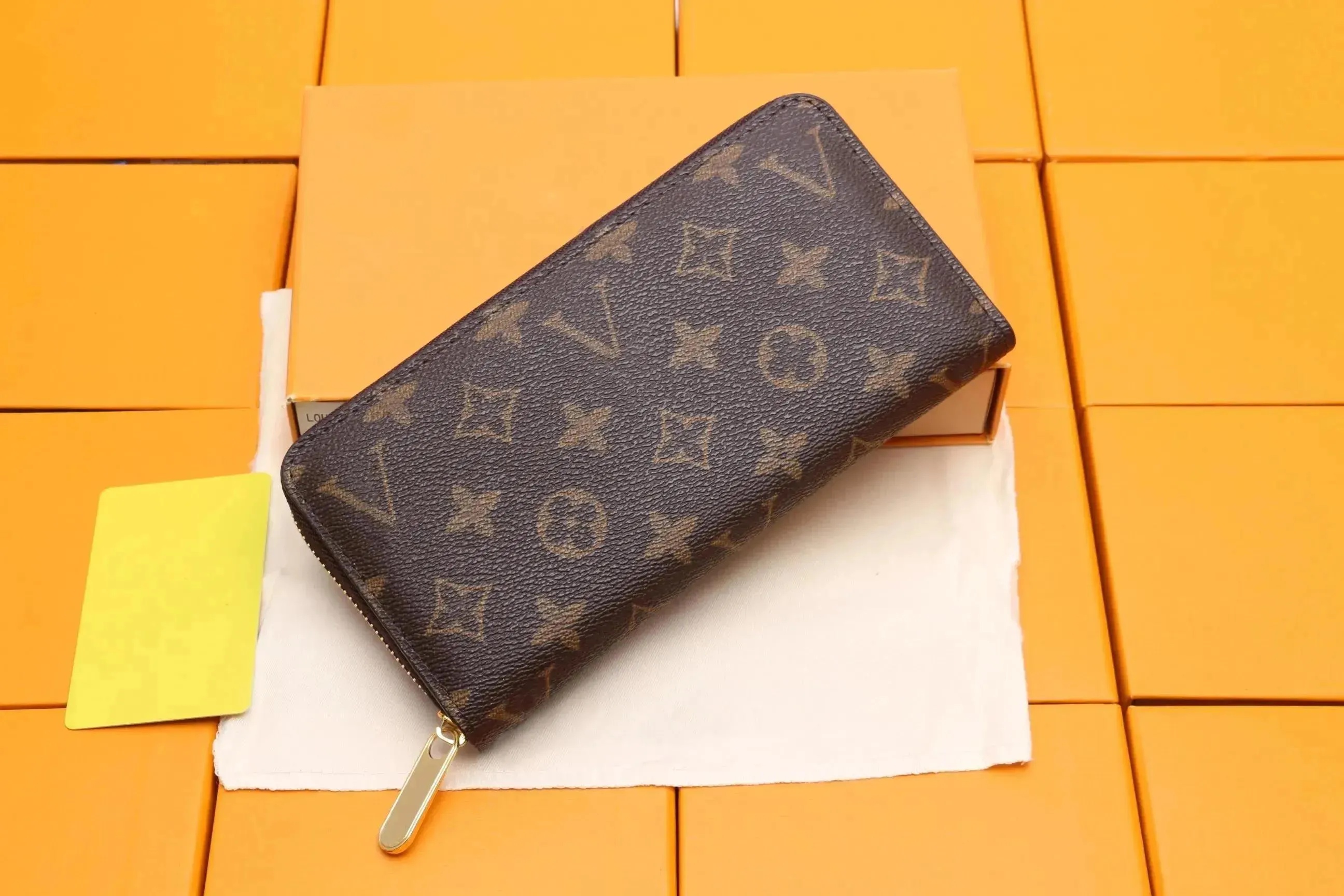 7A quality designer purse Designer Wallet M2005 Leather Wallet Women Zipper Long Card Holders Coin Purses Woman Shows Exotic Clutch Wallets With box