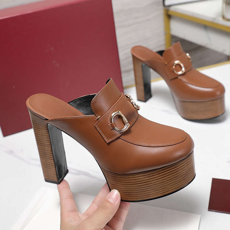 Sandales à plateforme de luxe pour femmes avec sangle à boucle et talons blocs épais, talons hauts de styliste pour robe de soirée, chaussures de