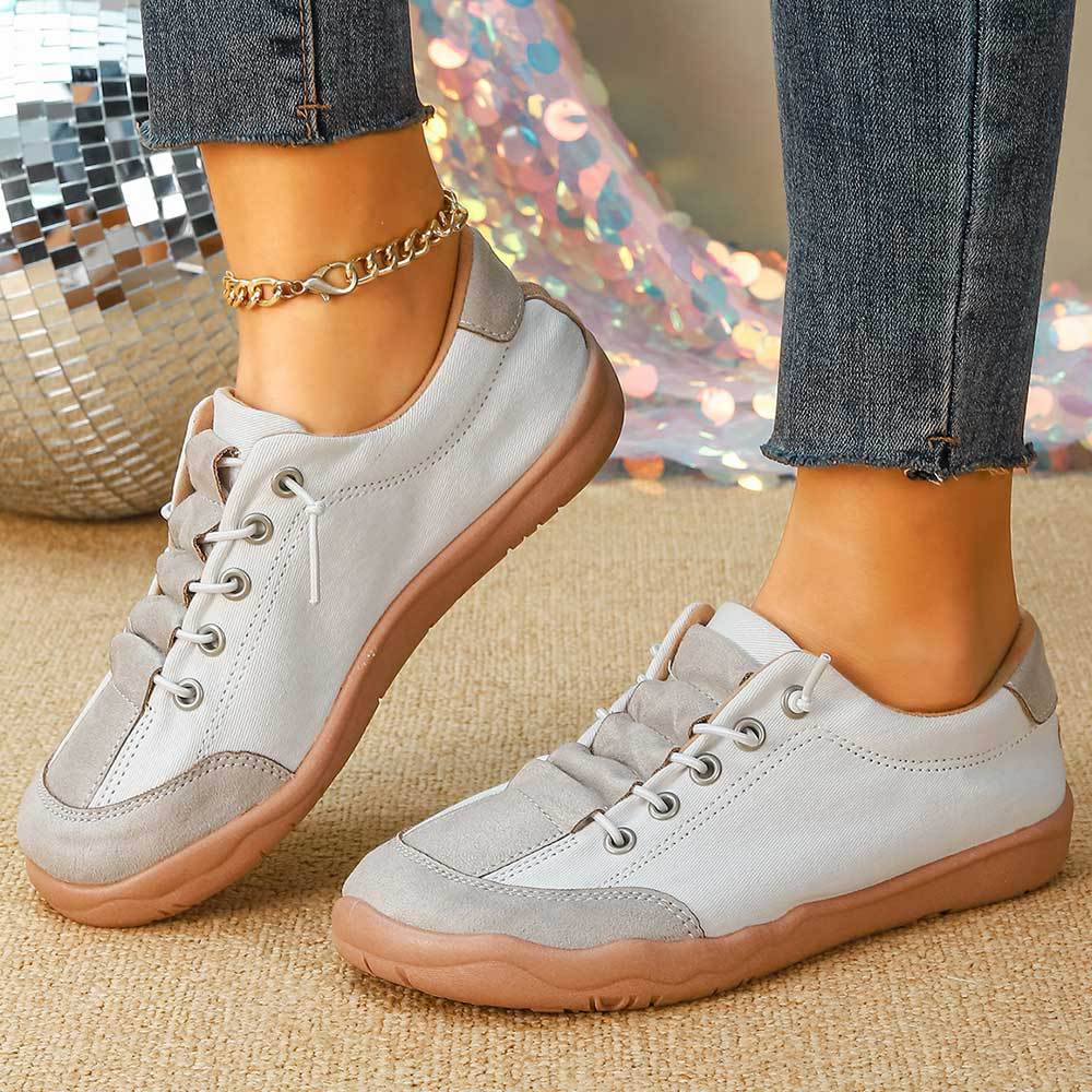 ZK13 Chaussures plates de sport blanches élégantes et confortables pour filles – Design mis à jour pour la rentrée scolaire