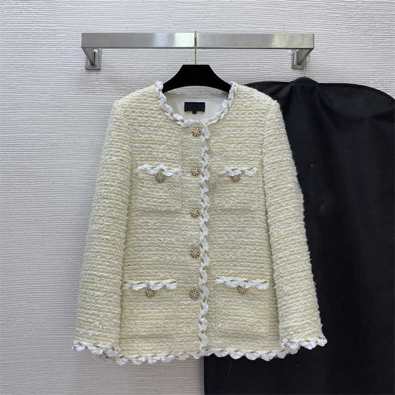 Women Short Jacket Wool Blend Sequin Designer Woven Tweed Gold Thread Luxury Outerwear Metal Chain Hem Long Sleeves Thick Coat casual Ladies Cropped