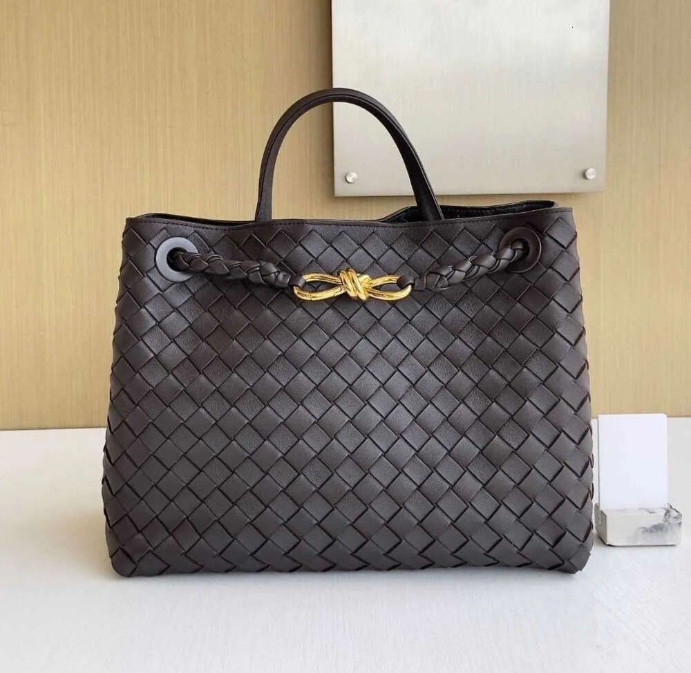 B family 8-line buckle Andiamo original leathernew woven womens portable single shoulder crossbody official document tote bag-image-1081242834