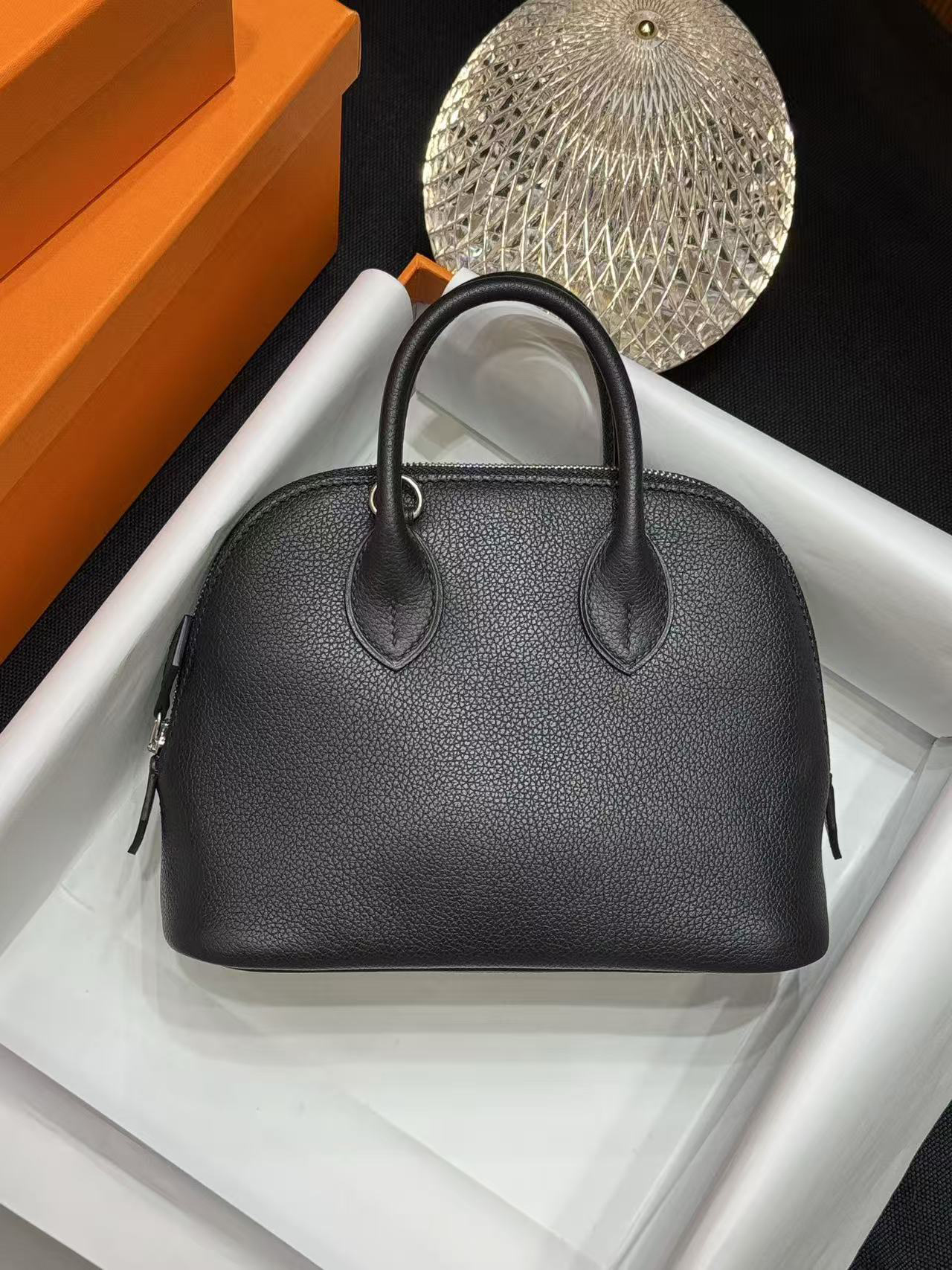 10A Top Quality Women's Bag Handbag Large Capacity Genuine Leather Bag Perfect Fashion Gold and silver accessories available