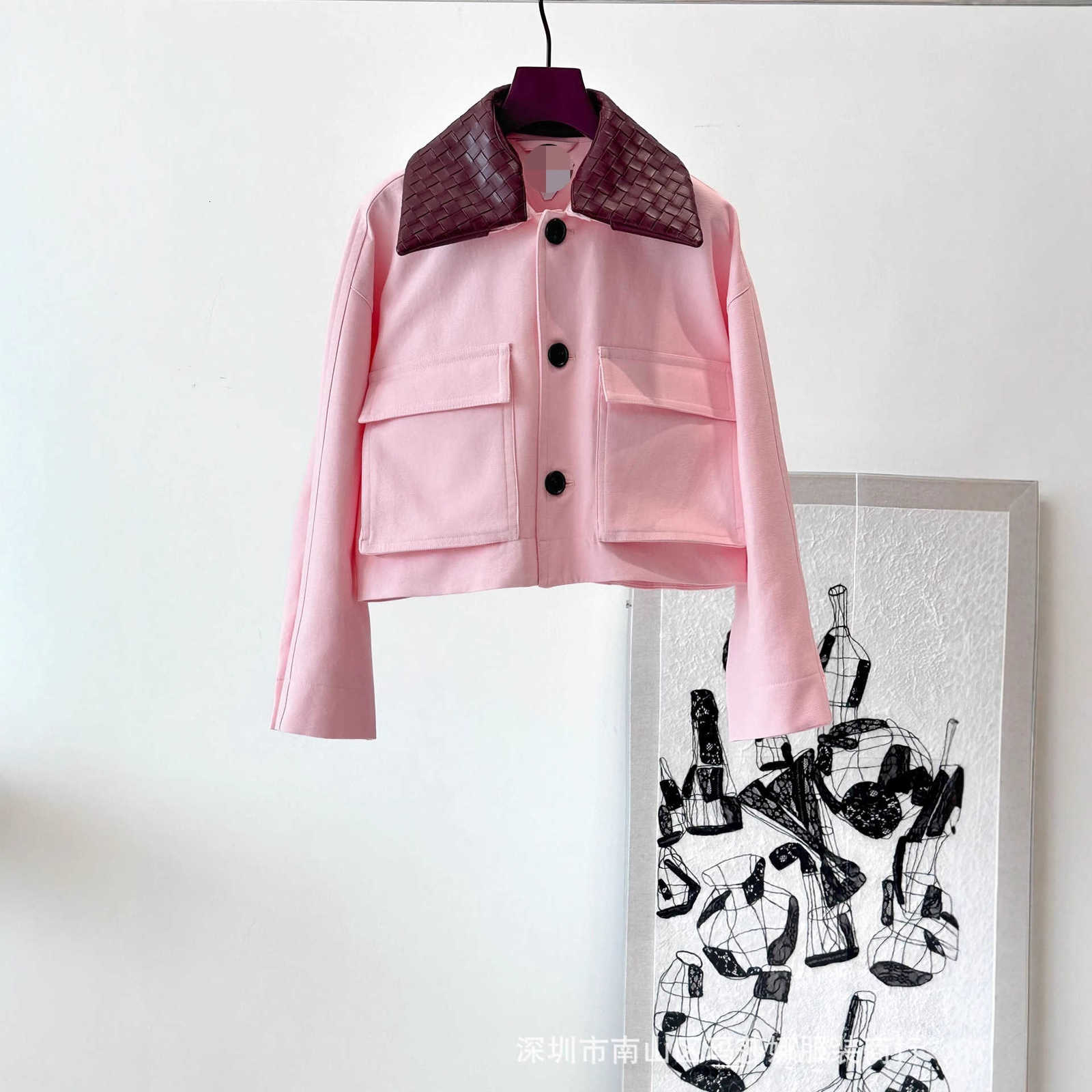 Vestes pour femmes Designer Style français Veste amincissante Rose Patchwork Cuir Col rabattu Vêtements de travail Manteau court Costume court Au