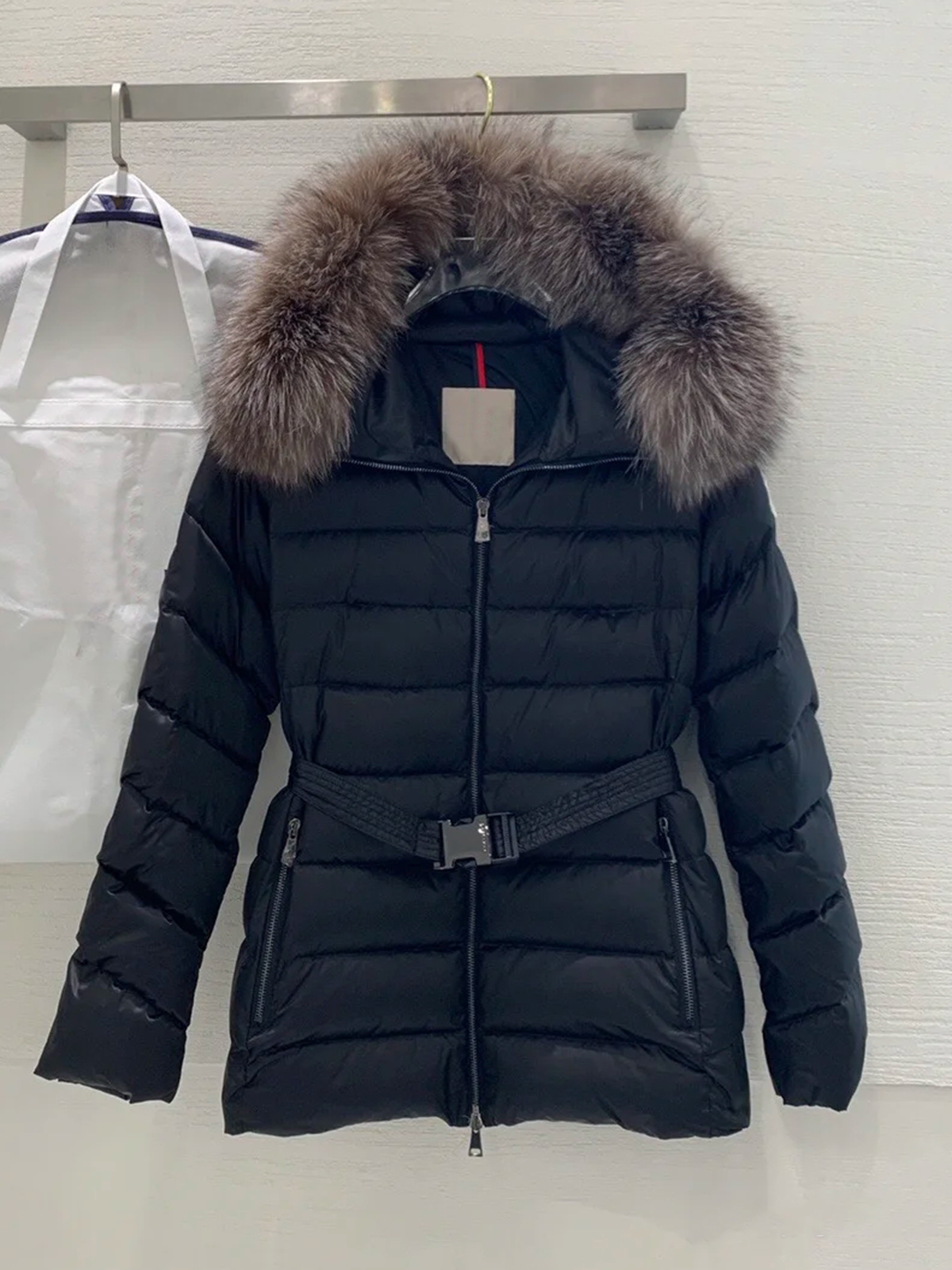 puffer jacket women designer luxury winter coat women down jacket with genuine mink fur collar warm and stylish down coat with belt and large pocket