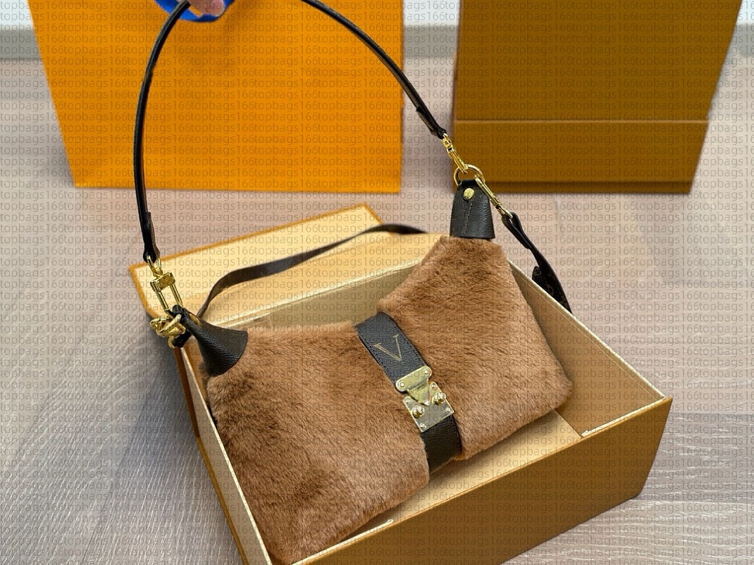 Style Catwalk Sac fourre-tout de ski mode Furry Pochette sous les bras femme épaule bandoulière paquet POCH ETTE MIA sacs de soirée sac fourre-to