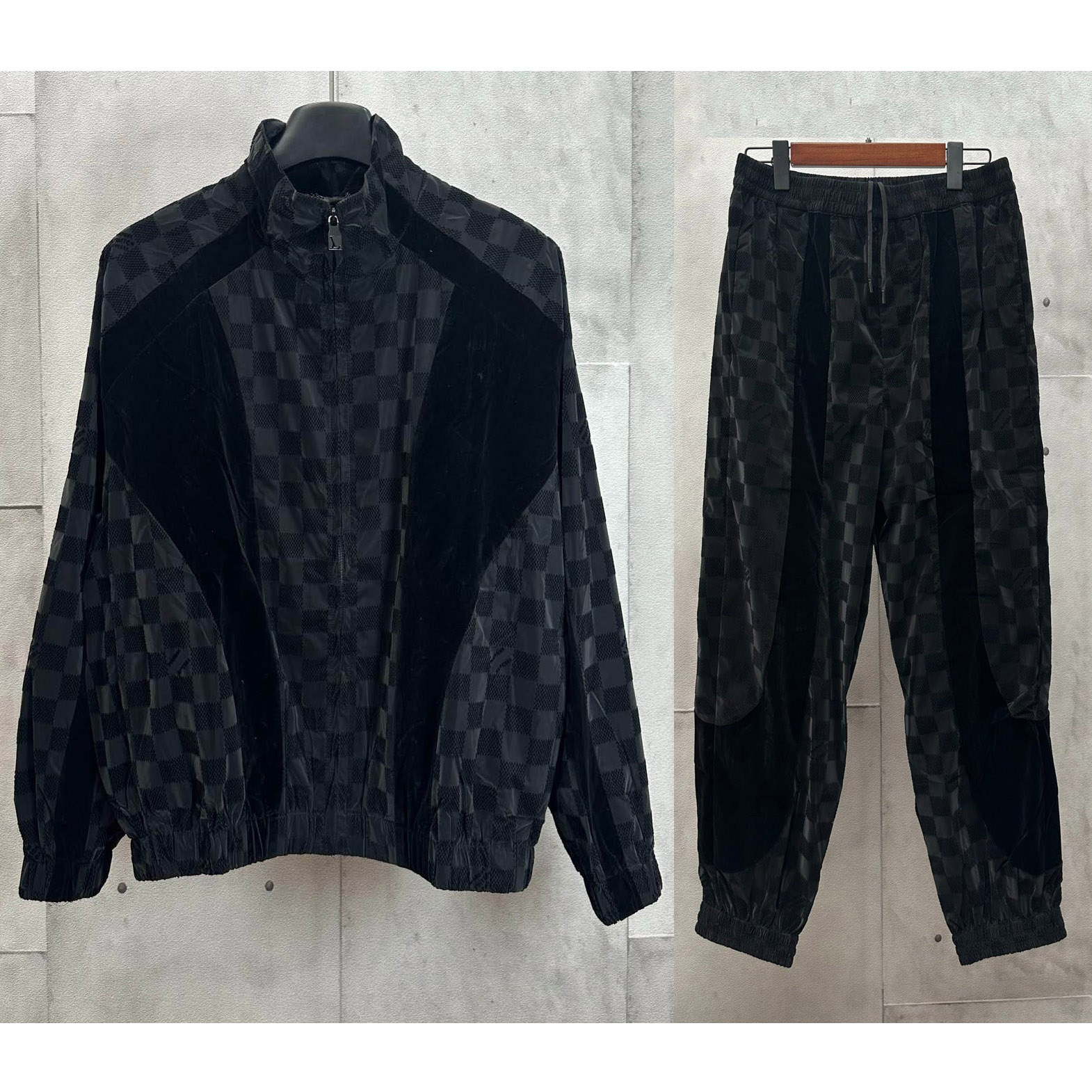 Men's plus size Outerwear Coats Jacket and Pants Tracksuit Designer Jacket hoodie hooded casual fashion color stripe printing top quality wi