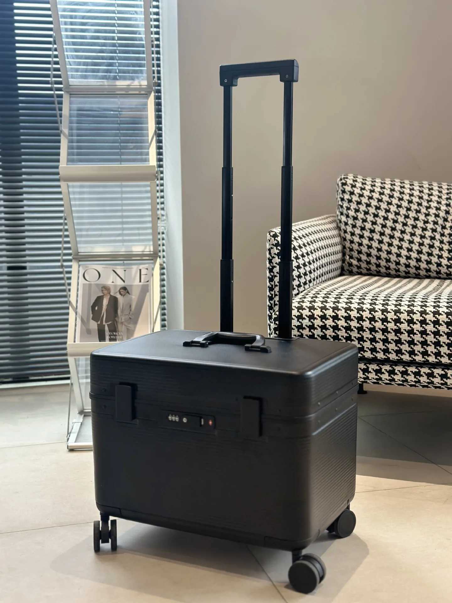 TopOpening Suitcase Aluminium Frame 1820 inch Luggage Customs TSA Lock Boarding Suitcases on Wheels Photography PC Camera Case W251028-image-1082096468