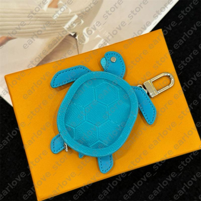 Emblem Keychain Bag Pendant Designer Car Key Chain Carabiner Cartoon Dog Leather Keychain Classic Keys Chains With Box Couple Keychains