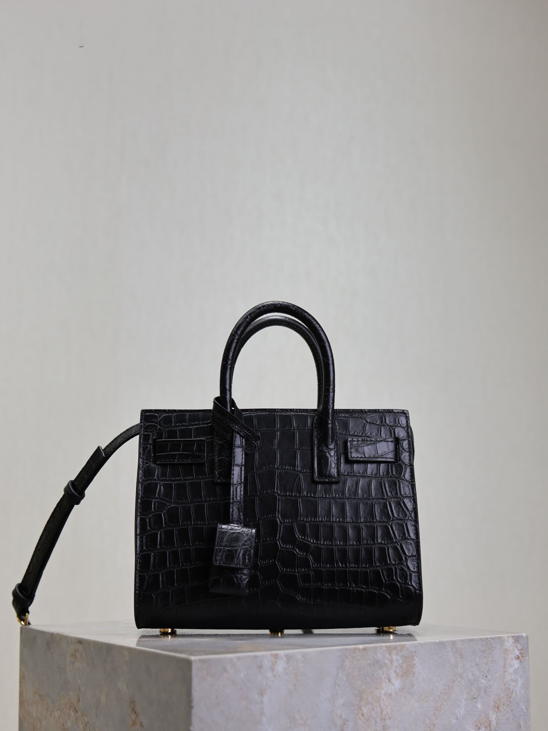 Sac à main de luxe 10A, sac coussin, sac Boston, bandoulière haute qualité pour femme