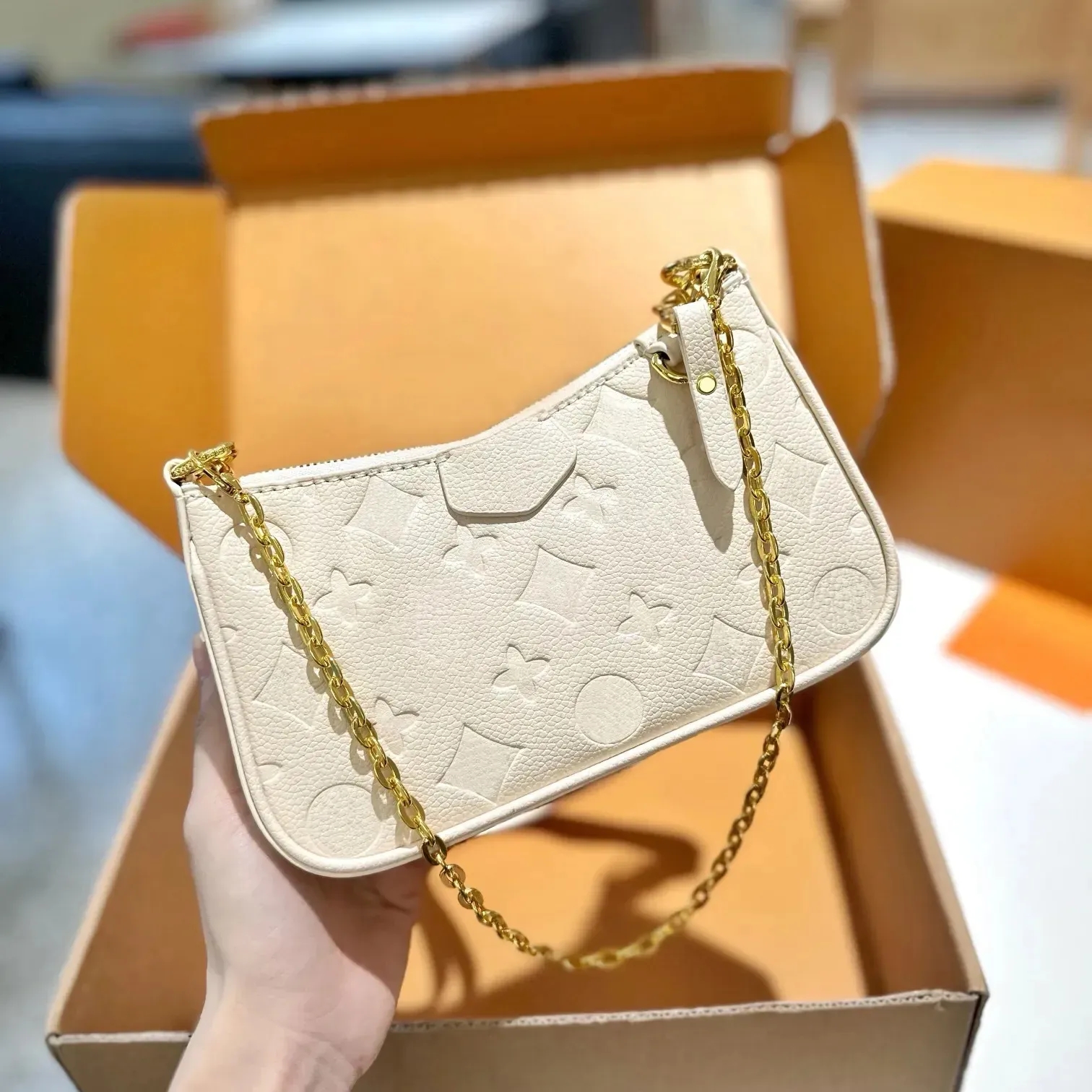 2025 Women Messenger Evening Bags Fashion Luxurys Designer Womens Shoulder Bag Lady Totes Purse Handbags Female Backpack BAG