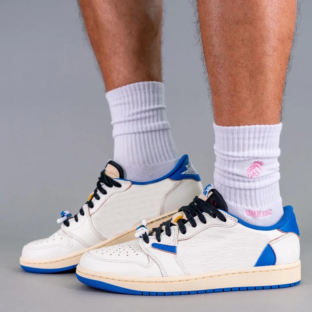 Designer Shoes Ts Fragment X 1 Low Og Sail Muslin Military Blue Reverse Mocha Olive Black Phantom Cactus Jack Men Women Outdoor Sneakers Size Us4-14