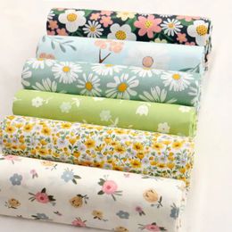 Stof en naaien 160x50cm verse bloemen twill katoen naaien doek maken babykleertjes DIY geboren pyjama dekbedovertrek laken 231211