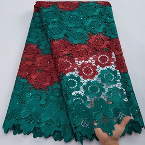 Tissu et couture dentelle nigériane de haute qualité noyau rouge vert avec des pierres tissu guipure africain pour les femmes robe de soirée coudre 2960A 231216