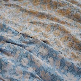 Tissu doux en relief en fil teint jacquard tissu rétro robe florale pour femmes fabriquant un tissu décoratif 50cmx160cm