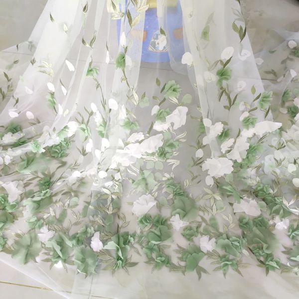 Tissu tridimensionnel Dazzle mousseline de soie fleur dentelle tissu jupe robe de mariée tissu 3D couleur maille brodé dentelle ourlet