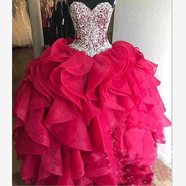 Fabulosos vestidos de quinceañera con diamantes de imitación de cristal con volantes en cascada con gradas vestido de fiesta de organza fucsia dulce 16 vestidos de baile de graduación