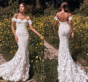 Fabuleux fleurs faites à la main dentelle robes de mariée sirène hors de l'épaule grande taille robes de mariée bohème pays balayage train dos nu mariée robes de réception CL2948