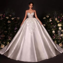 Fabuleux perles robe de bal robes de mariée appliqué robe de mariée bretelles Spaghetti balayage Train Satin robe de mariée pour la mariée YD