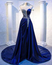 Fabuleux robes de soirée bleu royal pli de cou transparent avec robe de soirée en cristal 2024 jupe en satin pour femmes robe d'occasion spéciale robe de Noche