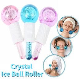 Gezichtsverzorgingsapparaten 2 stuks / 1 stuks Crystal Ice Ball Roller Massage Ijshockey Beauty Eye Face Massager Glas met glitterpoeder Huidverzorgingshulpmiddelen 230927