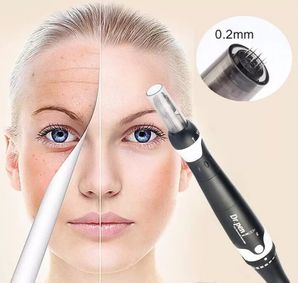 Appareils de soins du visage filaire Dr. Pen Derma Pen Ultima A7 Système de micro-aiguille automatique Anti-âge Microneedling Rouleau de mésothérapie Tampon électrique.