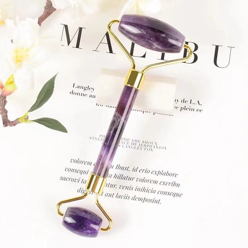 Set regalo per massaggiatore con rullo facciale ametista all'ingrosso Set regalo con rullo di giada viola naturale per corpo, occhio, collo, pietra curativa, salute, bellezza, cura della pelle, antirughe