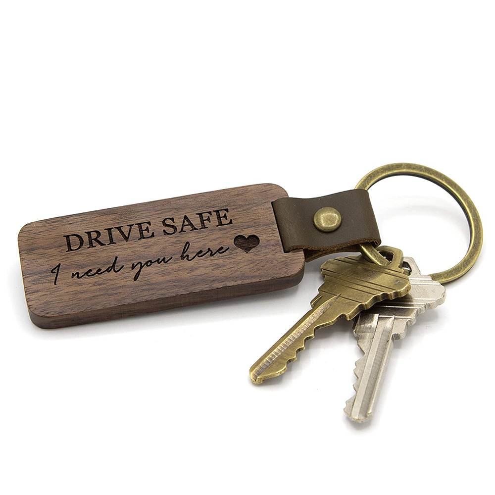 DIY Wooden Designer Keychains For Men Women Crafts Square Round Wood Chips PU Leather Keychain Wholesale