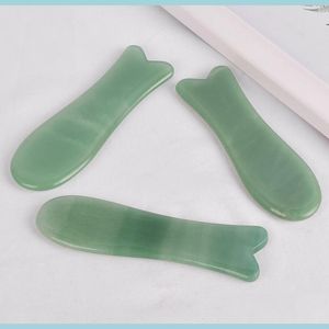 Fábrica de masajeador facial directamente en forma de pez chino tradicional Guasha Board 100 Jade verde natural Gua Sha Mas Tool Drop Delivery Hea Dh1Yy