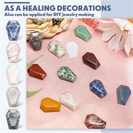 Fábrica Decoraciones navideñas Cristal en forma de ataúd 0.8 pulgadas Piedras de preocupación Surtido de piedras preciosas talladas para la meditación Equilibrio DIY Joyería Colgante Craft KD1