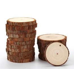 Factory Craft Tools Natural Wood Slices 2quot24quot Onvoltooide DIY Crafts voorspelde met gat ronde houten cirkels voor roest8141048