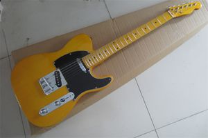 Guitare électrique jaune claire en usine avec tuners vintage Mapleboard Pickguard Pickguard Basswood Body Chrome Hardware