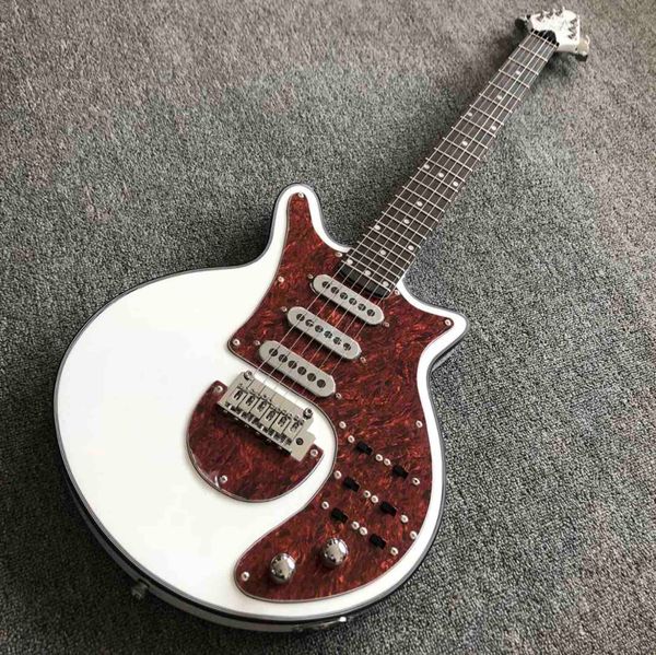 Usine custom shop White Guild Brian BM Brian May Guitar Black Pickguard 3 micros Tremolo Bridge 24 Frets Guitare électrique