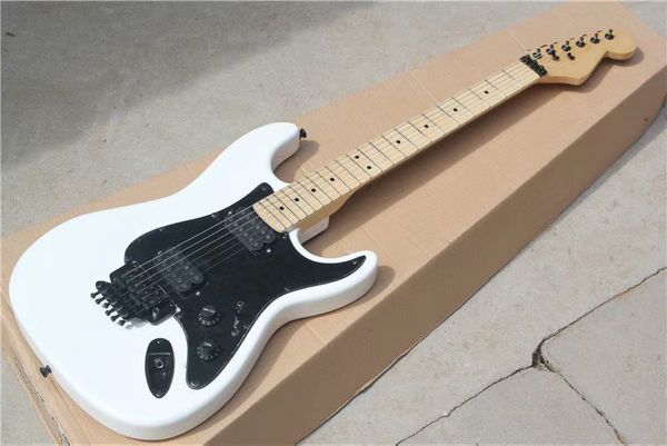 Guitarra eléctrica blanca personalizada de fábrica con golpeador negro, incrustaciones de traste de puntos, diapasón de arce, se puede personalizar
