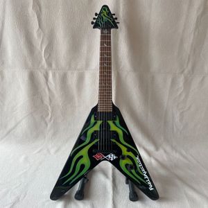 Nouvelle guitare électrique personnalisée en usine avec finition camouflage vert en forme de V