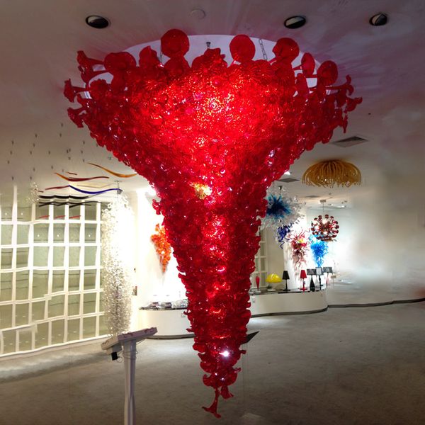 Venta directa de fábrica Forma de flores de color rojo Lámparas colgantes Mano Blown Murano Glass Large Hotel Body Hall Lighting 120 pulgadas