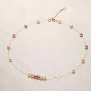 Collier de perles de couleur eau douce, vente directe d'usine, soie dorée douce importée, ornements de cou faits à la main pour filles