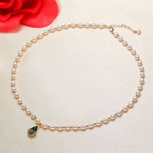 Vente directe d'usine collier de perles d'eau douce naturelle, forme mètre petit artisanat frais neckchain de gros bijoux
