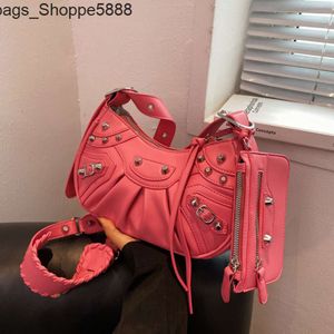 Factory Direct Store Bag Free Shipping Bag Femenino 2024 Plegado Motillo Mother Mother Motos de hombro Uno