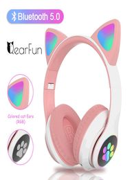 Sortie d'usine Flash Light Oreilles de chat mignonnes Casque sans fil Bluetooth avec micro Peut contrôler LED Kid Girl Casque de musique stéréo Phone4916970