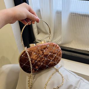 Factory Outlet Women Shoulder Bags 5 Colors Winter Sweet Velvet Chain Bag Street Trend Metal Hard Box Handtas Niche Design Rhombic Handtassen 4124#