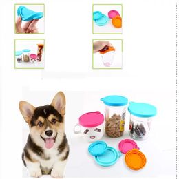 Les mangeoires de bols de nourriture pour animaux de compagnie d'usine peuvent couvrir les couvercles universels de boîte en Silicone pour les boîtes de nourriture de chat de chien s'adaptent à la plupart des tailles Standard sans BPA