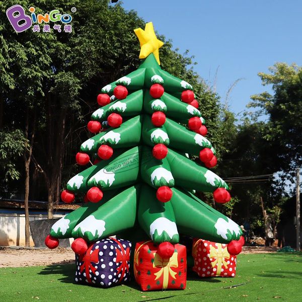 Prix d'usine 10mh (33 pieds) avec du ventilateur arbre de Noël géant gonflable avec des coffrets cadeaux souffle