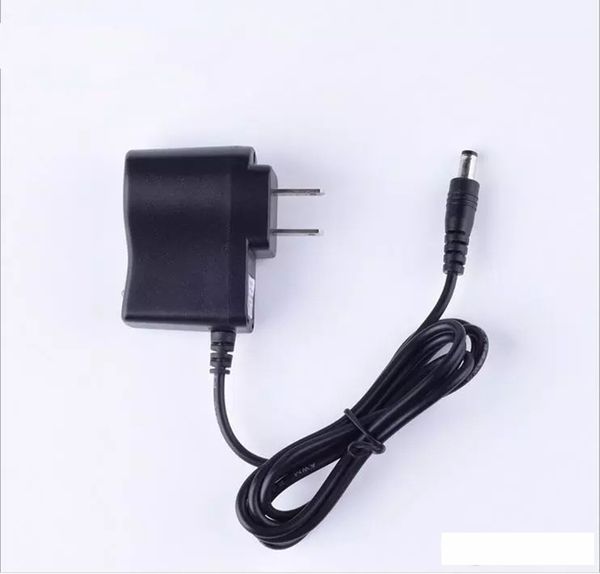 Precio de fábrica 12V 500mA 0.5A Fuente de alimentación 100-240V CA a CC 5,5 mm x 2,1 mm Adaptador convertidor de cargador EE. UU. Enchufe de la UE