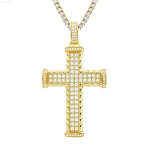 Fabrieksprijs Hoge kwaliteit Iced Out Diamond 925 zilveren Moissanite kruis hanger hiphop sieraden