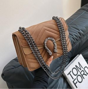 Factory Sales Women Shoulder Bags 5 Colors Winter Felvet Chain Bag Classic Hitchhiking Stitch Striped Handtas Sweet Retro Buckle Dames Purse 829-2#